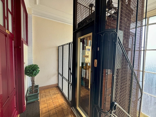 Image d'un appartement 6 pièces 162 m² à 525000€ à marcq-en-baroeul (59700)