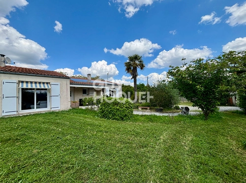 Image d'un maison 7 pièces 175 m² à 339900€ à marans (49500)