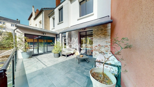 Image d'un maison 10 pièces 227 m² à 899500€ à tours (37200)