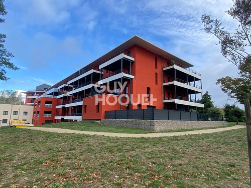 Image d'un appartement 1 pièce 29 m² à 530€ à fleury-les-aubrais (45400)