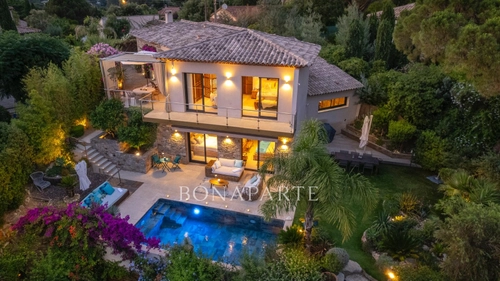 Image d'un maison 6 pièces 162 m² à 2200000€ à sainte-maxime (83120)