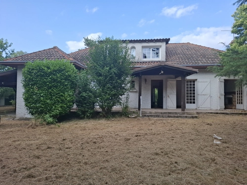 Image d'un maison 6 pièces 196 m² à 399000€ à deyme (31450)
