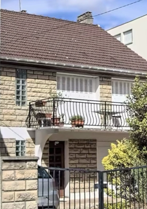 Image d'un maison 6 pièces 220 m² à 693000€ à le raincy (93340)