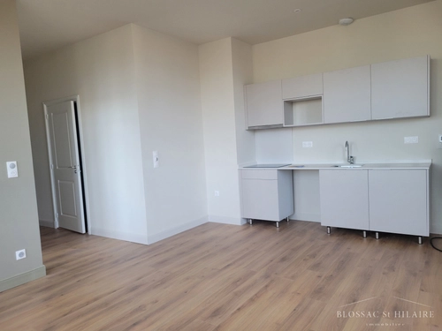 Image d'un appartement 3 pièces 70 m² à 850€ à poitiers (86000)