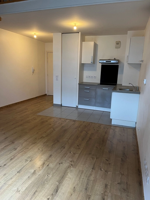 Image d'un appartement 2 pièces 42 m² à 196100€ à bordeaux (33200)