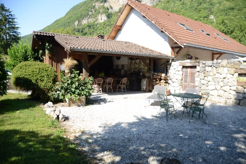 Image d'un maison 8 pièces 240 m² à 910000€ à doussard (74210)