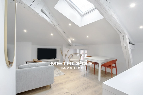 Image d'un appartement meublé 3 pièces 61 m² à 890€ à bourgoin-jallieu (38300)