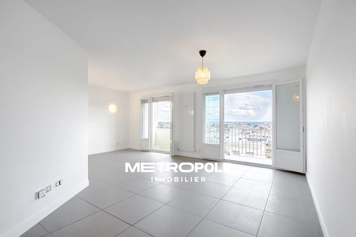 Image d'un appartement 4 pièces 70 m² à 179000€ à décines-charpieu (69150)