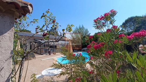 Image d'un maison 5 pièces 120 m² à 525000€ à le val (83143)