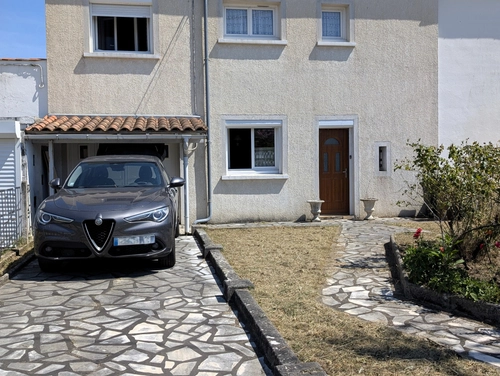 Image d'un maison 5 pièces 129 m² à 169600€ à saintes (17100)