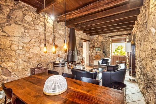 Image d'un maison 7 pièces 152 m² à 365000€ à vico (20160)