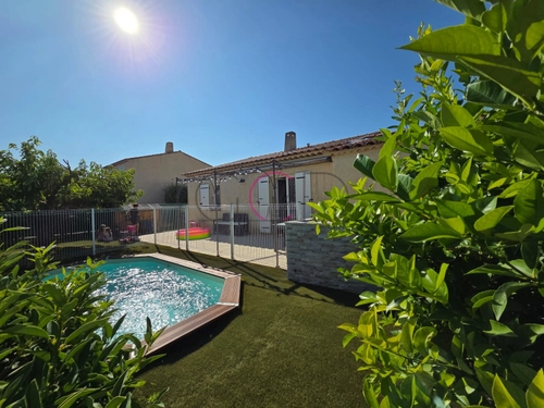 Image d'un maison 4 pièces 100 m² à 452000€ à la fare-les-oliviers (13580)