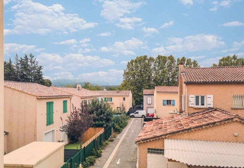 Image d'un maison 5 pièces 82 m² à 290000€ à pignans (83790)