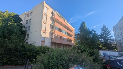 Image d'un appartement 4 pièces 75 m² à 72000€ à chenôve (21300)