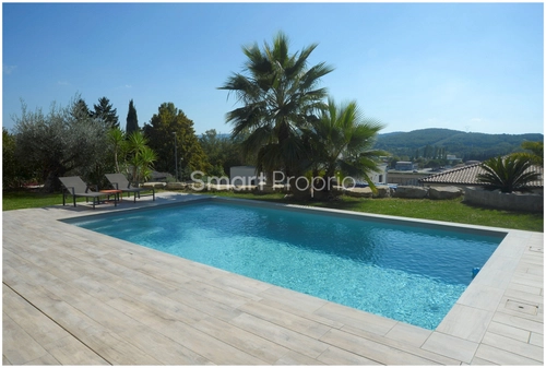 Image d'un maison 9 pièces 225 m² à 740000€ à montboucher-sur-jabron (26740)