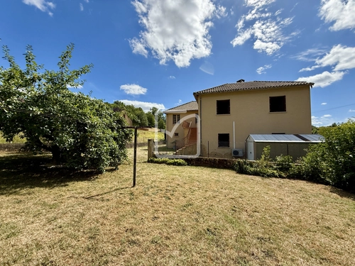 Image d'un maison 6 pièces 190 m² à 247000€ à sarlat-la-canéda (24200)