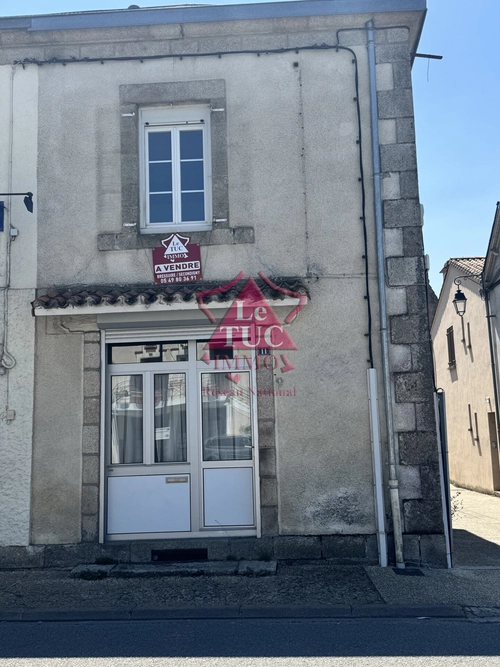 Image d'un maison 4 pièces 69 m² à 74000€ à secondigny (79130)