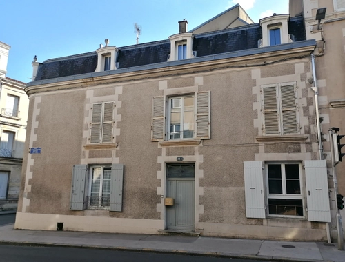 Image d'un maison 8 pièces 166 m² à 462000€ à poitiers (86000)