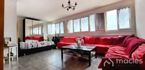 Image d'un appartement 4 pièces 68 m² à 179000€ à neuilly-sur-marne (93330)