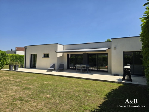 Image d'un maison 6 pièces 151 m² à 438000€ à saint-andré-les-vergers (10120)