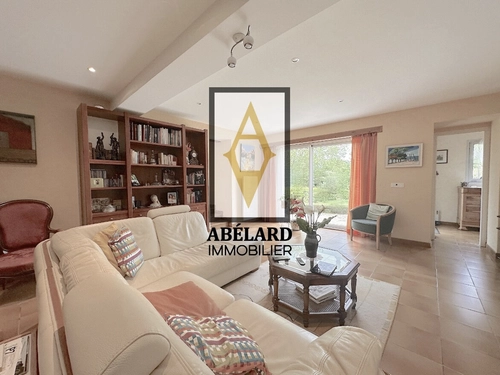 Image d'un maison 5 pièces 146 m² à 322800€ à le pallet (44330)