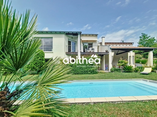 Image d'un maison 6 pièces 191 m² à 577500€ à pons (17800)