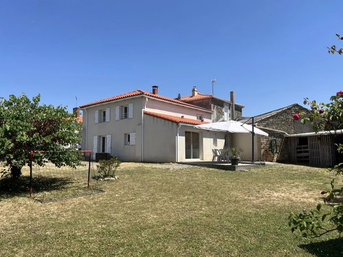 Image d'un maison 5 pièces 149 m² à 233200€ à sainte-hermine (85210)