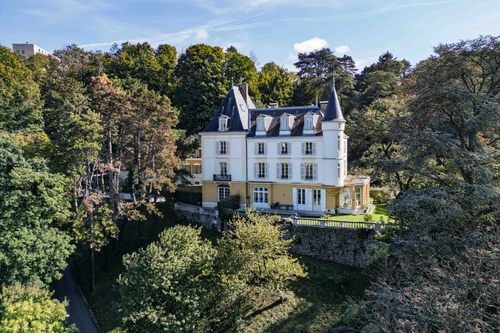 Image d'un appartement 4 pièces 118 m² à 480000€ à caluire-et-cuire (69300)