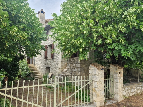 Image d'un maison 6 pièces 129 m² à 470000€ à buis-les-baronnies (26170)