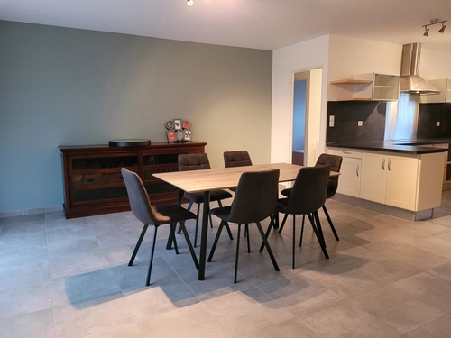 Image d'un maison meublée 4 pièces 85 m² à 1260€ à artigues-près-bordeaux (33370)