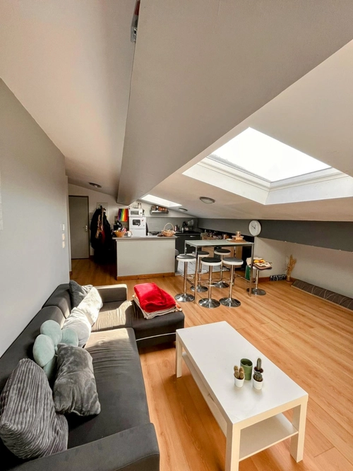 Image d'un appartement 4 pièces 54 m² à 290125€ à bordeaux (33200)