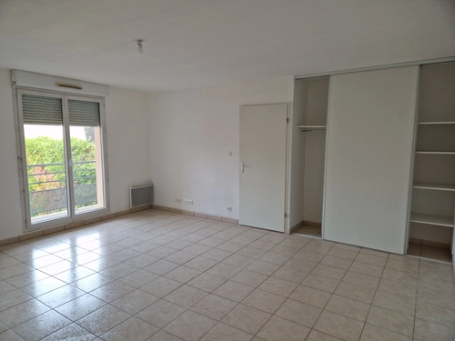 Image d'un appartement 3 pièces 60 m² à 605€ à autun (71400)