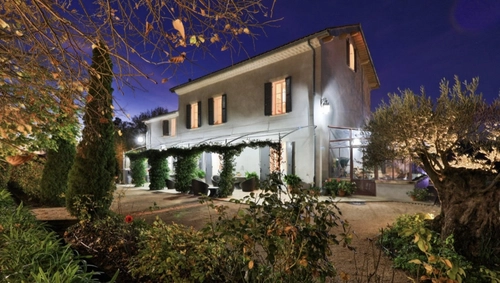 Image d'un maison 7 pièces 282 m² à 1790000€ à la crau (83260)