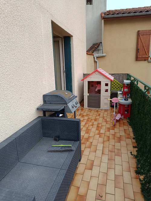 Image d'un appartement 3 pièces 60 m² à 655€ à romagnat (63540)