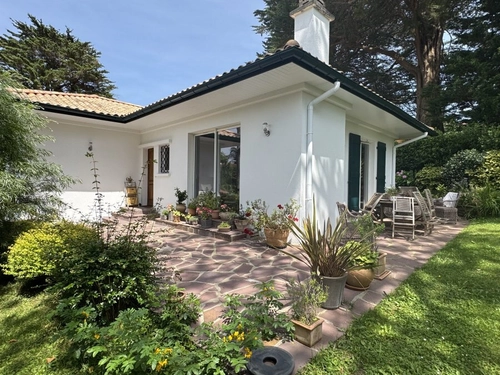 Image d'un maison 5 pièces 137 m² à 1740000€ à saint-jean-de-luz (64500)