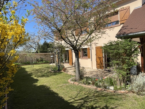 Image d'un maison 5 pièces 136 m² à 697000€ à rambouillet (78120)