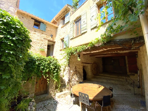 Image d'un maison 6 pièces 190 m² à 435000€ à buis-les-baronnies (26170)