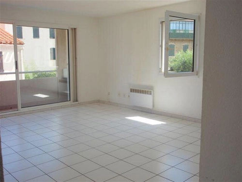 Image d'un appartement 3 pièces 63 m² à 1100€ à collioure (66190)