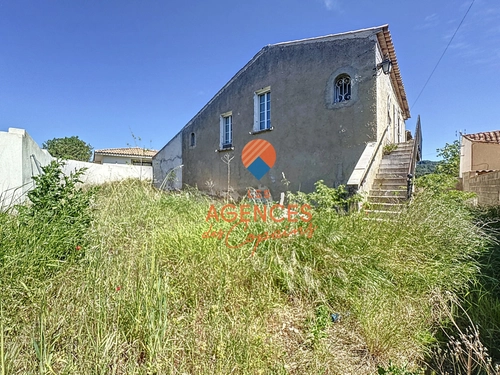 Image d'un appartement 5 pièces 150 m² à 425000€ à saint-cyr-sur-mer (83270)