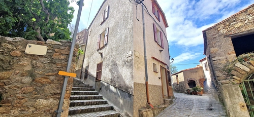 Image d'un maison 4 pièces 68 m² à 52000€ à montalba-le-château (66130)