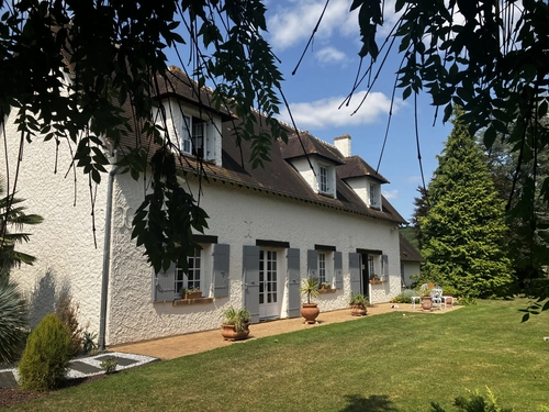 Image d'un maison 9 pièces 239 m² à 498000€ à "ézy-sur-eure" (27530)