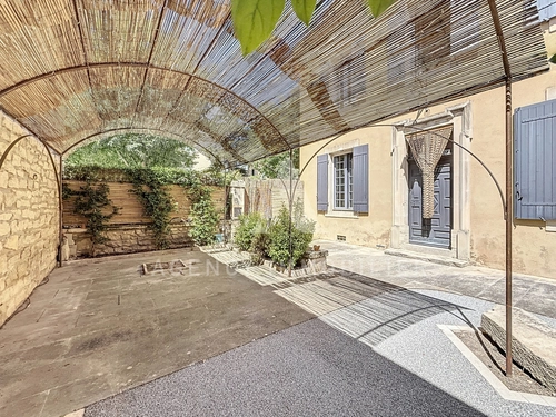 Image d'un maison 9 pièces 250 m² à 449000€ à carpentras (84200)