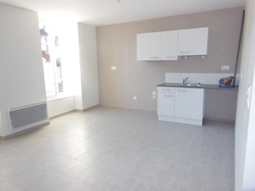 Image d'un appartement 2 pièces 48 m² à 477€ à aurillac (15000)