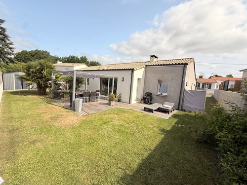 Image d'un maison 5 pièces 96 m² à 329600€ à brains (44830)