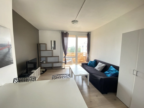 Image d'un appartement 5 pièces 78 m² à 84000€ à saint-quentin (02100)