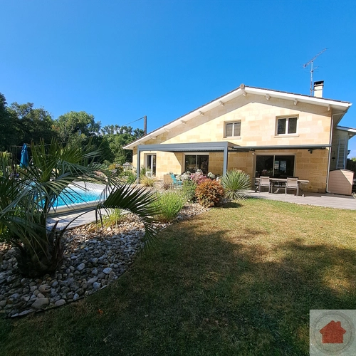 Image d'un maison 8 pièces 216 m² à 556500€ à vayres (87600)