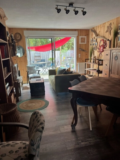 Image d'un maison 3 pièces 62 m² à 325500€ à arès (33740)
