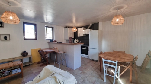 Image d'un appartement meublé 4 pièces 68 m² à 855€ à sommières (30250)