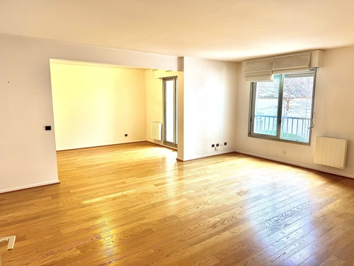 Image d'un appartement 4 pièces 114 m² à 1750€ à bordeaux (33200)