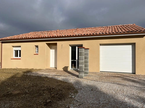 Image d'un maison meublée 4 pièces 84 m² à 950€ à revel (38420)